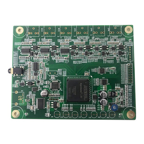 Immersioonkuldviimistlusega vasest PCB